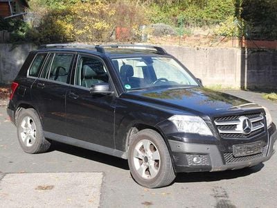 Obsidianschwarz metalliclack Gebraucht 2008 Mercedes GLK320 SUV | 5.555 € (Etwas zu teuer)