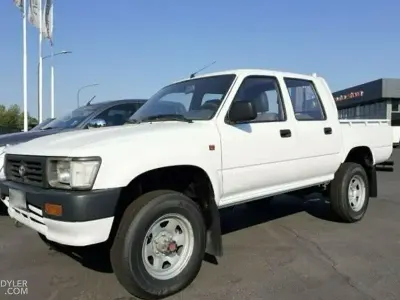 Usata Toyota HiLux 80 CV (58 kW) 1991 Bianco Pick-up
