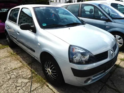 Gebraucht Renault Clio II Campus 58 PS (42 kW) 2004 Grau Limousine