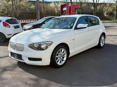 Gebraucht BMW 114 Urban Line 102 PS (75 kW) 2014 Weiß Kleinwagen