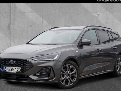 Grau Gebraucht 2024 Ford Focus ST-Line Kombi | 23.790 € (Guter Preis)