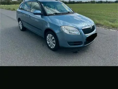 Gebraucht Skoda Fabia 69 PS (50 kW) 2008 Blau Kombi
