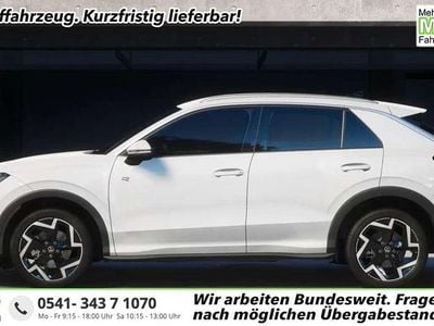 Neu VW T-Roc R-line 150 PS (110 kW) 2026 Pure white SUV