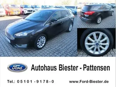 Gebraucht Ford Focus Titanium 150 PS (110 kW) 2019 Iridiumschwarz metallic (metallic) Kombi