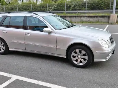 Gebraucht Mercedes E320 224 PS (164 kW) 2005 Silber Kombi