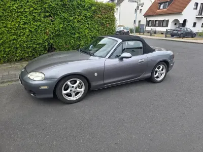 Gebraucht Mazda MX5 145 PS (106 kW) 2002 Grau Cabrio