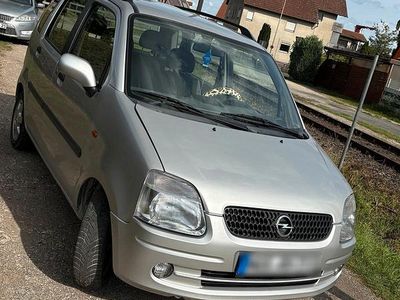 Opel Agila