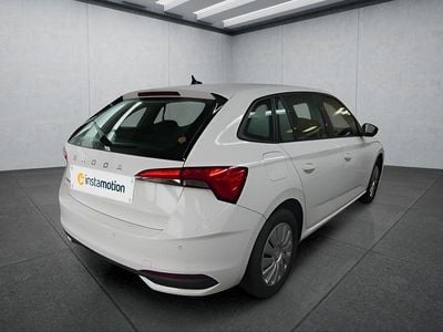 Weiß Gebraucht 2024 Skoda Scala Kleinwagen | 19.449 € (Superpreis)