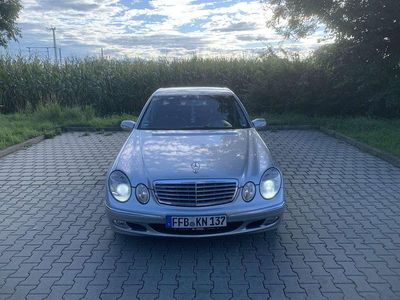Mercedes E220