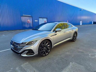 Second-hand VW Arteon R-line 200 CP (147 kW) 2020 Argintiu Berlinǎ