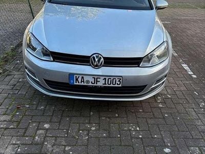 Gebraucht VW Golf VII Individual 140 PS (102 kW) 2013 Limousine