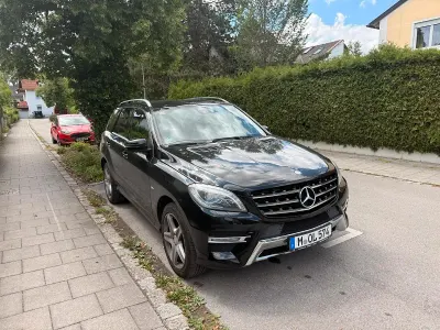 Gebraucht Mercedes ML350 AMG 258 PS (189 kW) 2013 Schwarz SUV