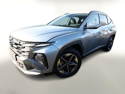 Shimmering silver metallic shimmering silver metallic Neu 2025 Hyundai Tucson Trend SUV | 31.106 € (Superpreis)