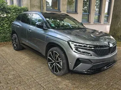 Gebraucht Renault Austral Iconic 200 PS (147 kW) 2024 Grau SUV