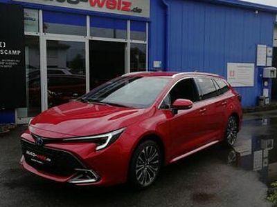 Usata Toyota Corolla Team 196 CV (144 kW) 2023 Rosso Station wagon