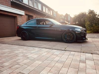 BMW M235