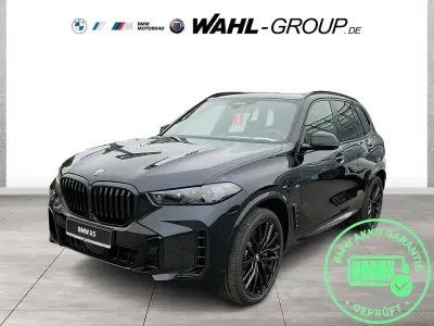 Neu BMW X5 Comfort Edition 489 PS (359 kW) 2026 M carbonschwarz metallic SUV