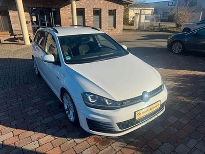 Weiß Gebraucht 2015 VW Golf VII GTD Kombi | 9.800 € (Guter Preis)