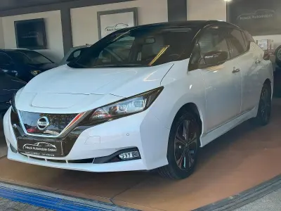 Gebraucht Nissan Leaf N-Connecta 160 kW (218 PS) 2022 Weiß Kleinwagen