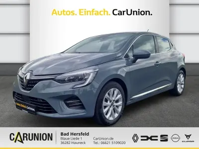 Używany Renault Clio V Intens 131 KM (96 kW) 2021 Szary Sedan/Limuzyna