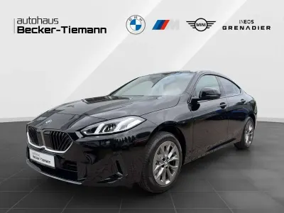 Neu BMW 216 Exclusive 122 PS (89 kW) 2026 Schwarz uni Coupé