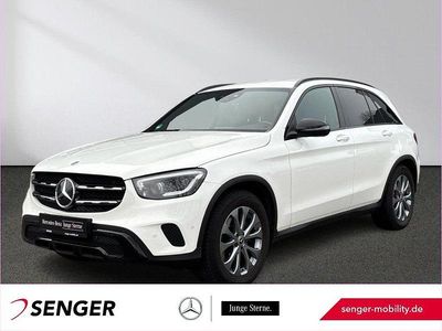 Weiß Gebraucht 2021 Mercedes GLC220 Night SUV | 32.900 € (Fairer Preis)