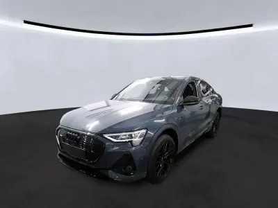 Second-hand Audi e-tron Sportback S-Line 300 kW (408 CP) 2023 Albastru SUV