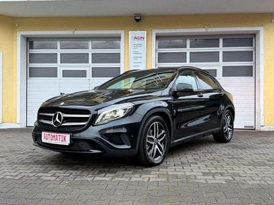 Schwarz Gebraucht 2016 Mercedes GLA220 SUV | 19.990 € (Etwas zu teuer)