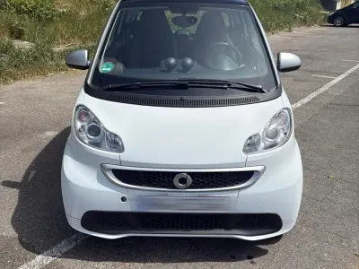 Gebraucht Smart ForTwo Coupé 84 PS (61 kW) 2014 Weiß Coupé
