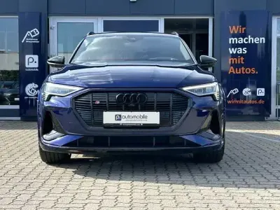 Gebraucht Audi e-tron Sport 369 kW (503 PS) 2020 Blau SUV
