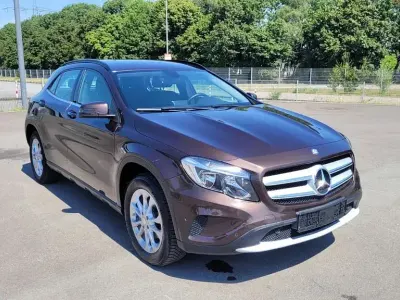 Gebraucht Mercedes GLA200 156 PS (114 kW) 2014 Braun SUV