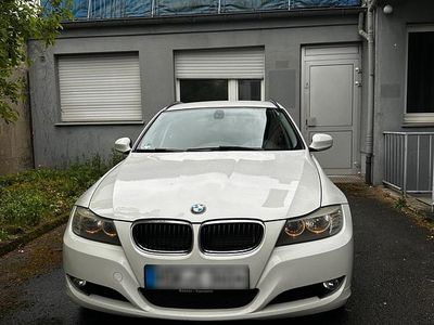 Usata BMW 320 184 CV (135 kW) 2012 Bianco Station wagon