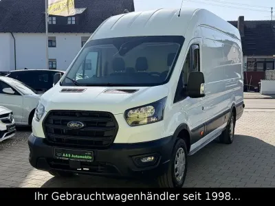 Używany Ford Transit Trend 165 KM (121 kW) 2024 Biały Minivan