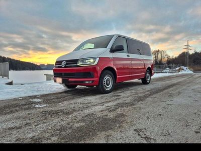 Gebraucht VW Multivan 150 PS (110 kW) 2018 Weiß Van