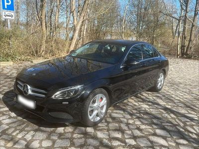 Gebraucht Mercedes C180 Avantgarde 156 PS (114 kW) 2016 Schwarz Limousine