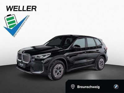 Gebraucht BMW iX1 Performance 225 kW (306 PS) 2023 Schwarz ii (schwarz) SUV