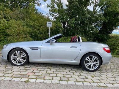 Silber Gebraucht 2011 Mercedes SLK250 Cabrio | 17.900 € (Etwas zu teuer)
