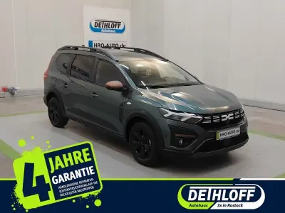Gebraucht Dacia Jogger Extreme 110 PS (80 kW) 2023 Grün Van / Kleinbus