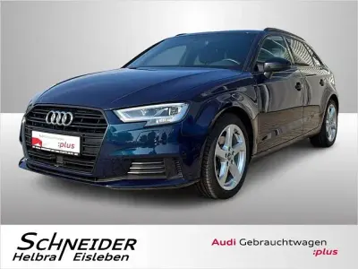 Gebraucht Audi A3 Sport 116 PS (85 kW) 2018 Blau Limousine