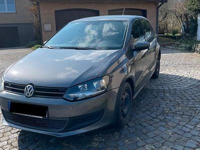 Gebraucht VW Polo 86 PS (63 kW) 2011 Grau Kleinwagen