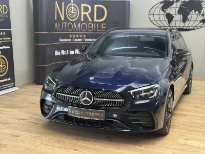 Gebraucht Mercedes E300 AMG 122 PS (89 kW) 2022 Blau