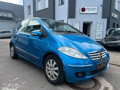 Gebraucht Mercedes A160 82 PS (60 kW) 2008 Blau Limousine