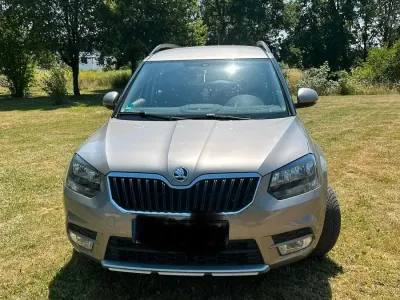Gebraucht Skoda Yeti Ambition 120 PS (88 kW) 2015 Andere farben SUV