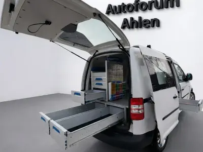 Używany VW Caddy Pro 109 KM (80 kW) 2012 Biały Minivan