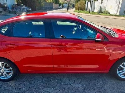 Rot Gebraucht 2018 Hyundai i30 Style Coupé | 11.800 € (Guter Preis)