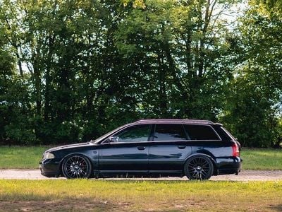 Blau Gebraucht 2001 Audi A4 Performance Kombi | 2.500 € (Fairer Preis)