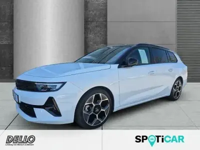 Gebraucht Opel Astra Ultimate 131 PS (96 kW) 2024 Weiß Kleinwagen