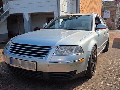 Second-hand VW Passat 193 CP (141 kW) 2005 Argintiu Break