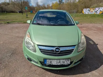Usata Opel Corsa 80 CV (58 kW) 2008 Verde Utilitaria