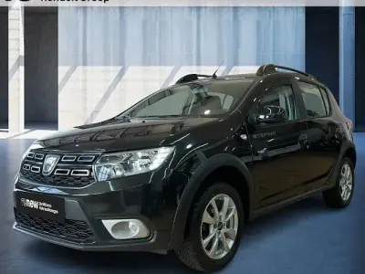 Gebraucht Dacia Sandero Stepway 90 PS (66 kW) 2020 Schwarz Limousine